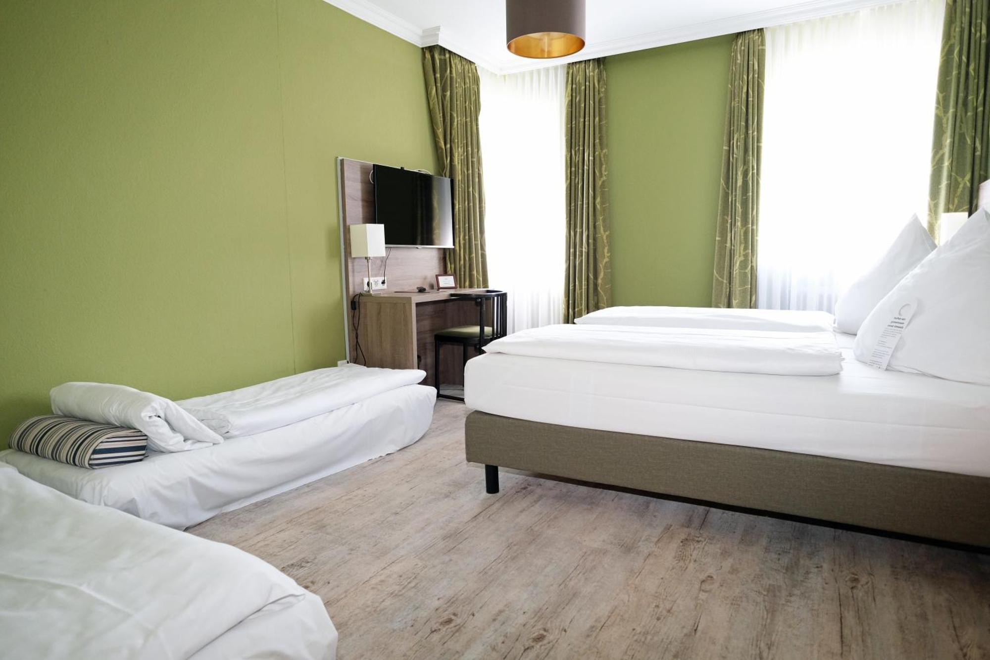 Hotel Römerstadt Gersthofen Buitenkant foto