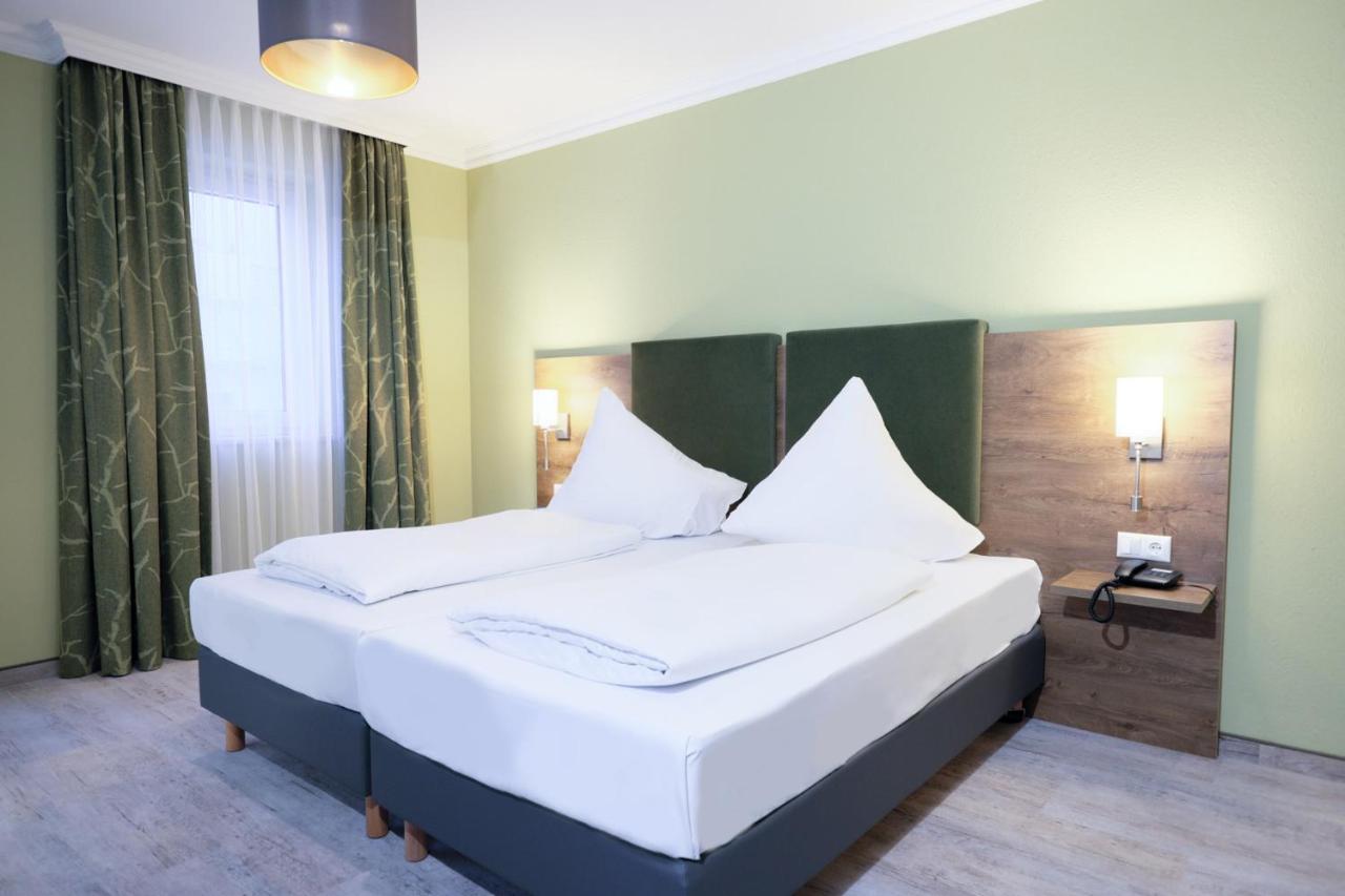 Hotel Römerstadt Gersthofen Buitenkant foto